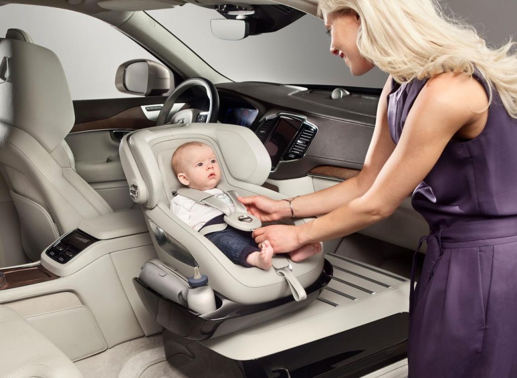 hd-sige_enfant_version_luxe_pour_le_volvo_xc90_excellence_1