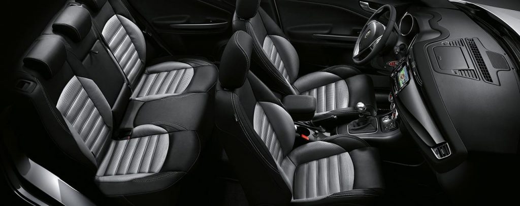 hd-srie_collezione_pour_les_alfa_romeo_mito_et_giulietta_1-4