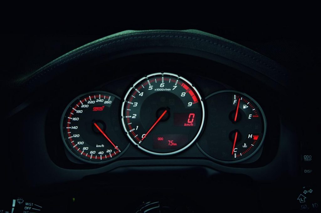 hd-subaru_brz_ts_2015_1-7