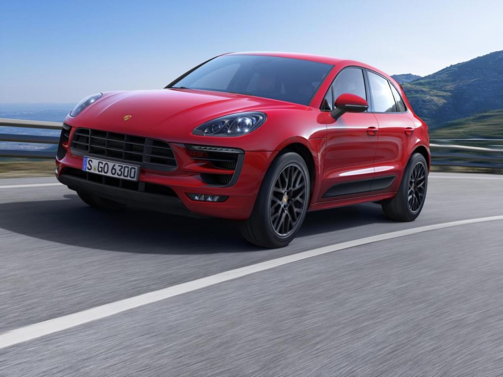 hd-tokyo_2015_porsche_macan_gts_1-2