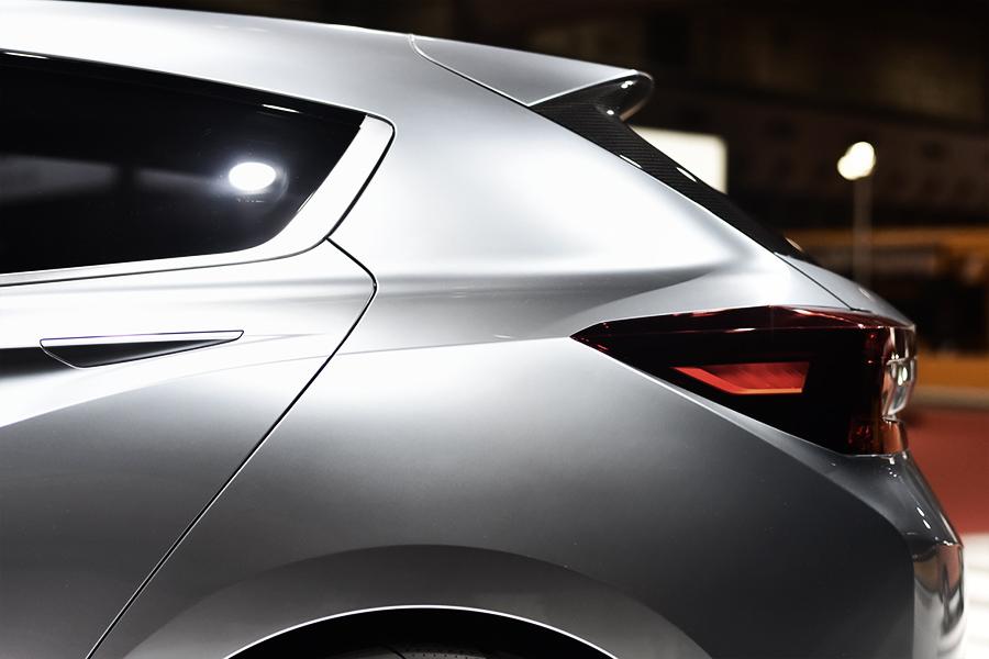 hd-tokyo_2015_subaru_impreza_5_door_concept_1-1