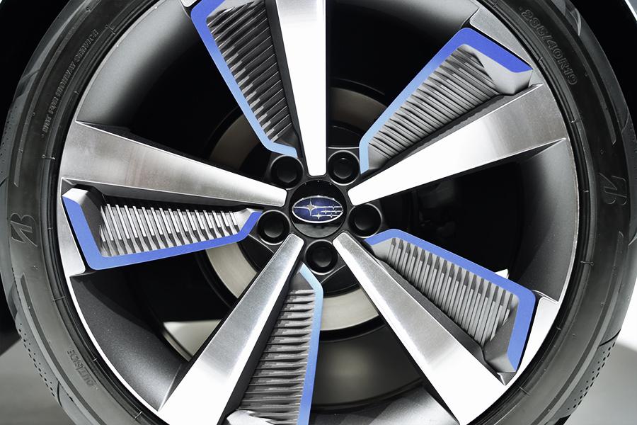 hd-tokyo_2015_subaru_impreza_5_door_concept_1