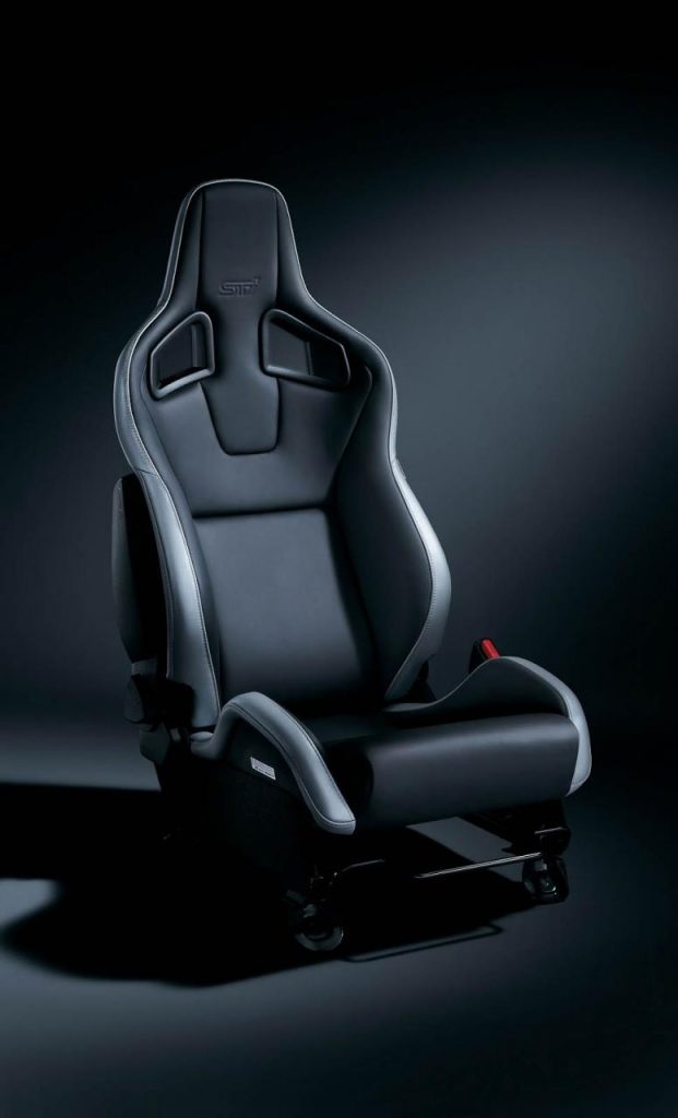 hd-tokyo_2015_subaru_wrx_sti_s207_1-28