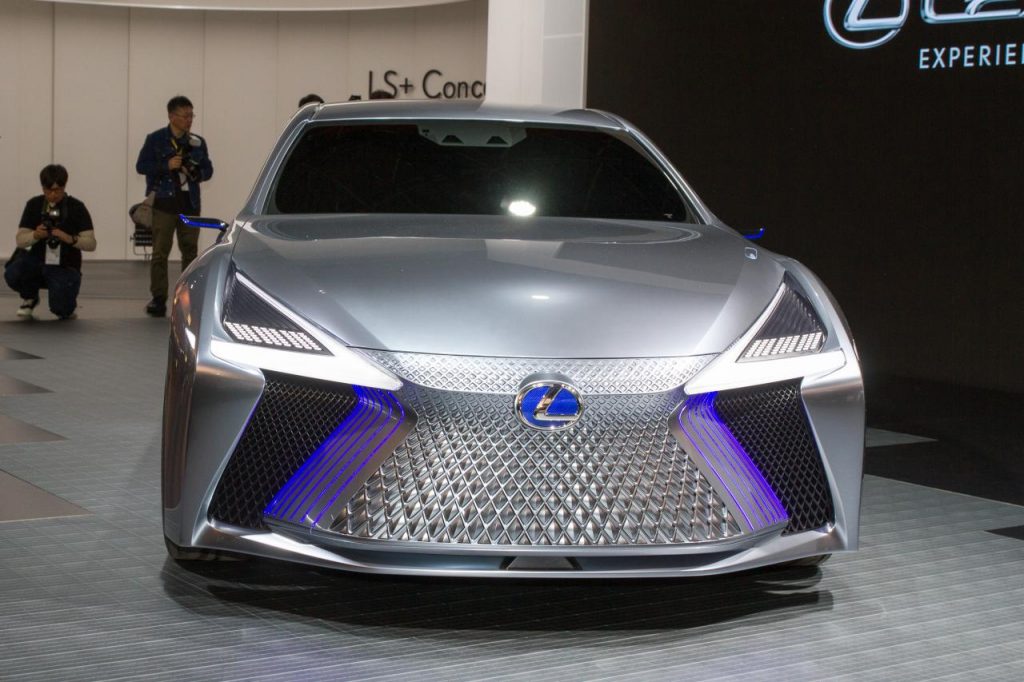 hd-tokyo_2017_live_lexus_lsplus_concept_1-2