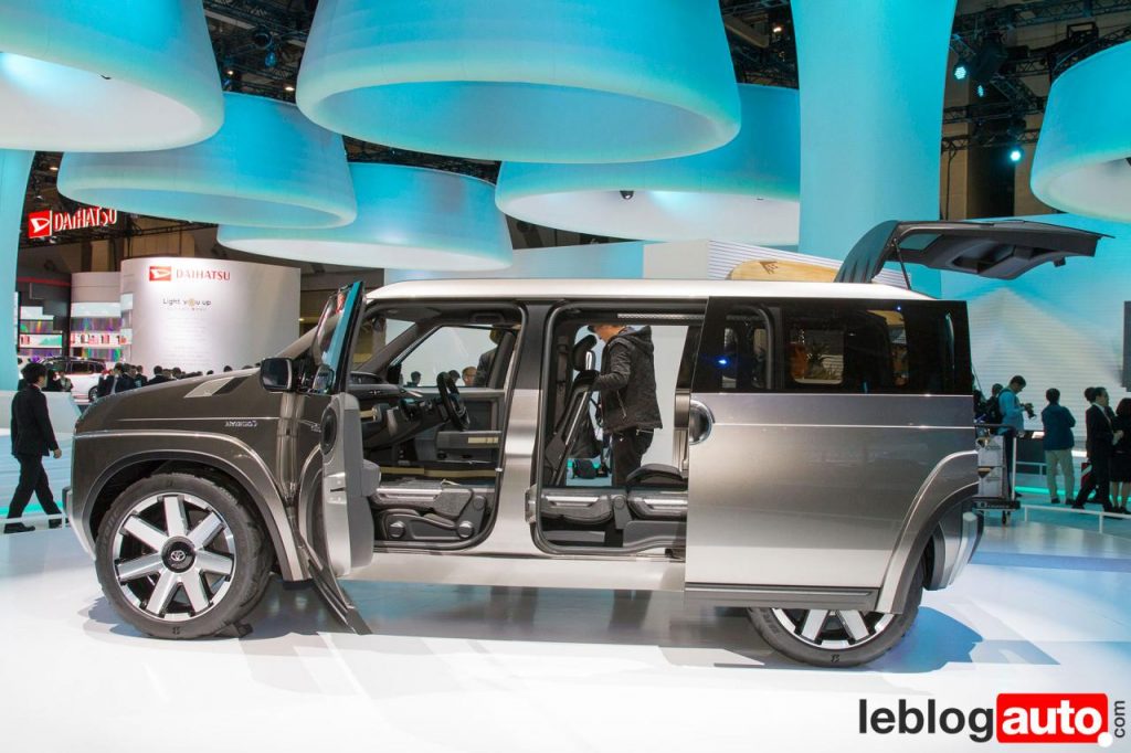 hd-tokyo_2017_live_toyota_tj_cruiser_concept_1-4