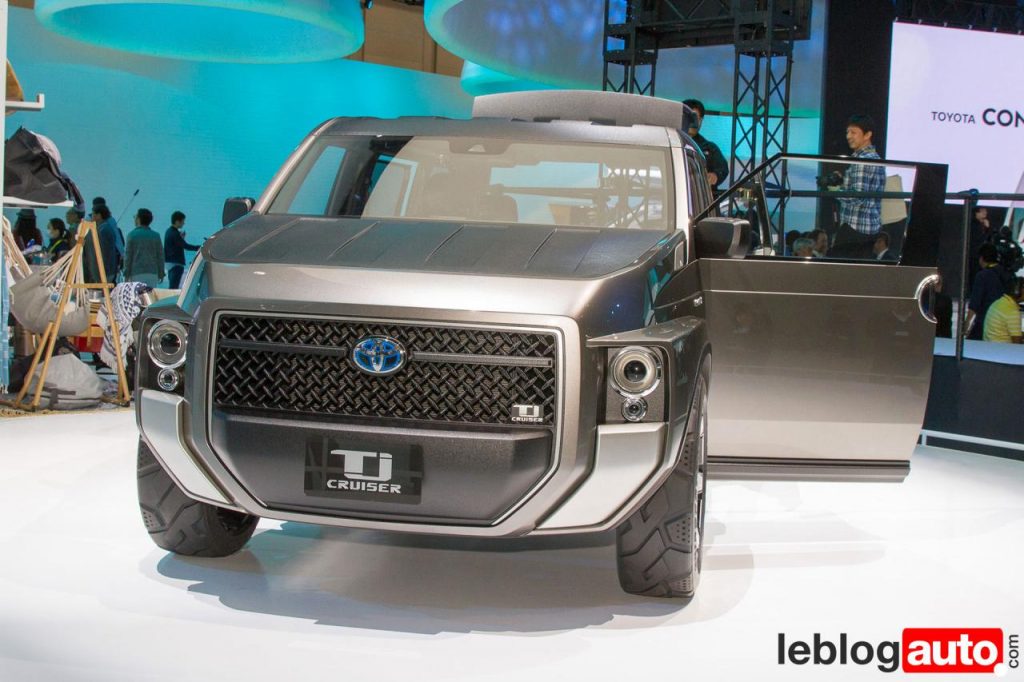 hd-tokyo_2017_live_toyota_tj_cruiser_concept_1-5