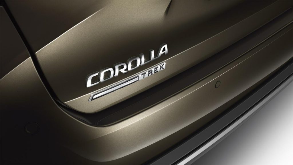 hd-toyota_corolla_trek_1-3