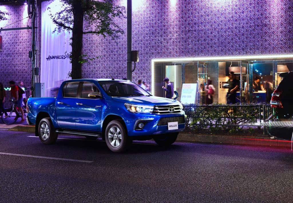 hd-toyota_rintroduit_le_hilux_au_japon_aprs_treize_ans_1