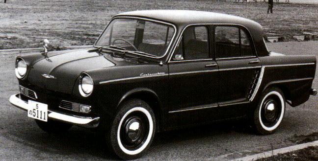hd-un_t_au_japon_hino_contessa_900_1961_1964_1-13