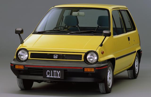 hd-un_t_au_japon_honda_city_i_1981_1986_1-8