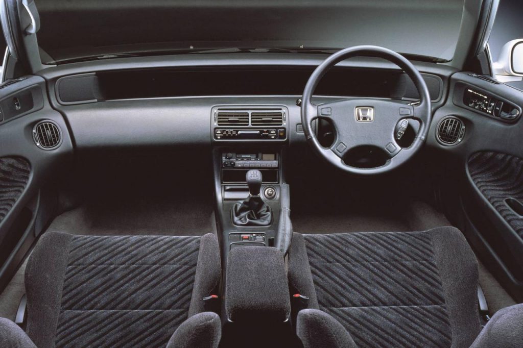 hd-un_t_au_japon_honda_prelude_iv_1991_1996_1-4