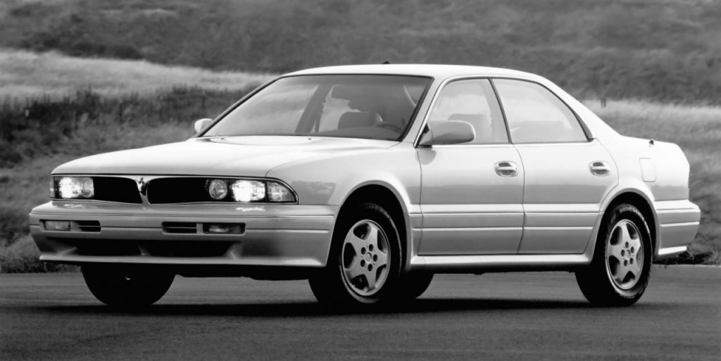 hd-un_t_au_japon_mitsubishi_diamante_1990_1995_1-6
