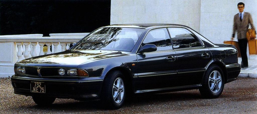hd-un_t_au_japon_mitsubishi_diamante_1990_1995_1-8