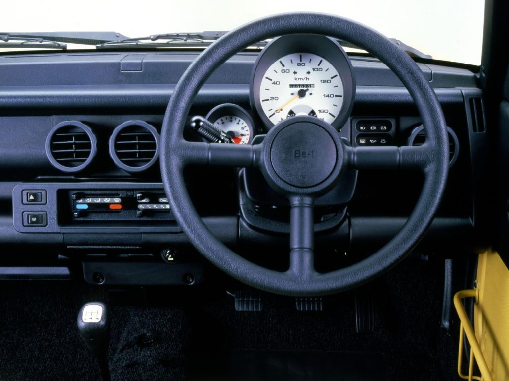 hd-un_t_au_japon_nissan_be_1_1987_1988_1-2