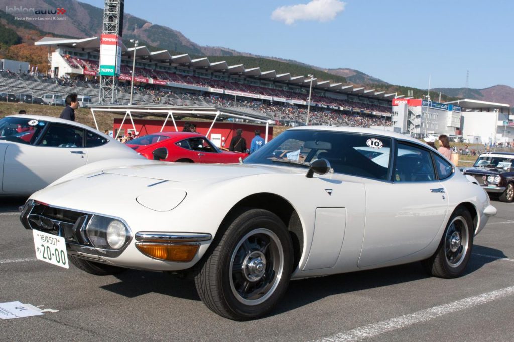 hd-un_t_au_japon_toyota_2000_gt_1967_1970_1-11