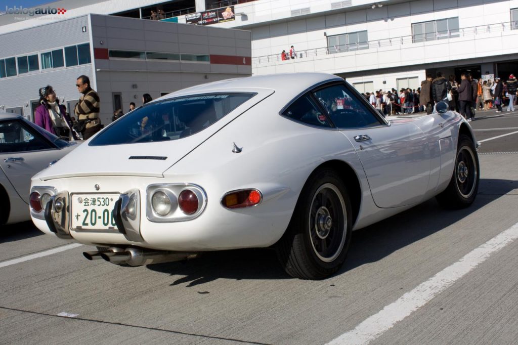 hd-un_t_au_japon_toyota_2000_gt_1967_1970_1-16