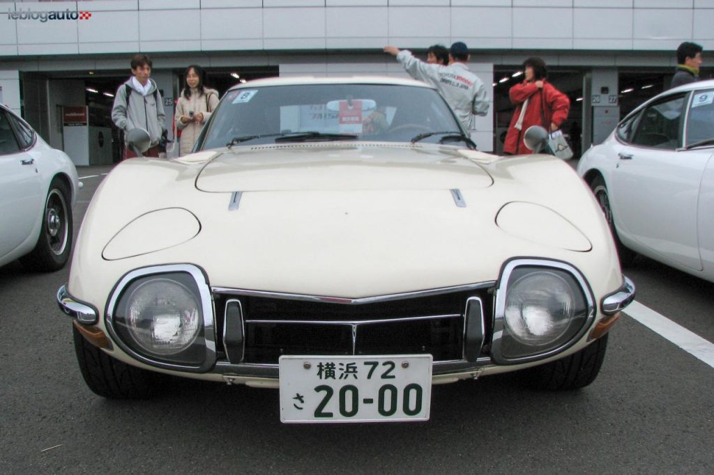 hd-un_t_au_japon_toyota_2000_gt_1967_1970_1-6