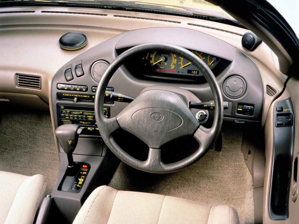 hd-un_t_au_japon_toyota_sera_1990_1995_2