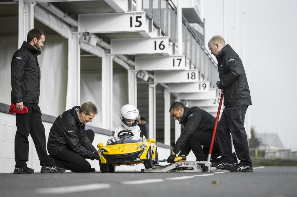 hd-une_autre_mclaren_p1_lectrique_moins_de_450_euros_1-1