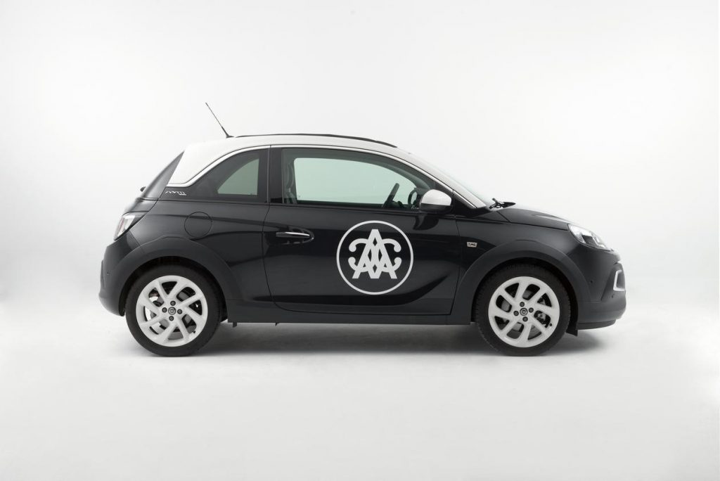 hd-une_opel_adam_rocks_au_style_particulier_1-3