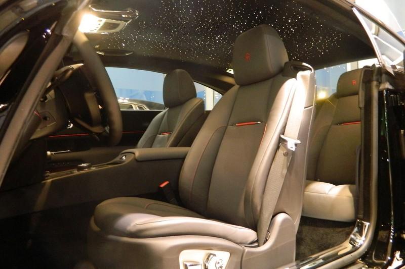 hd-une_rolls_royce_wraith_carbon_fiber_en_srie_limite_1-1