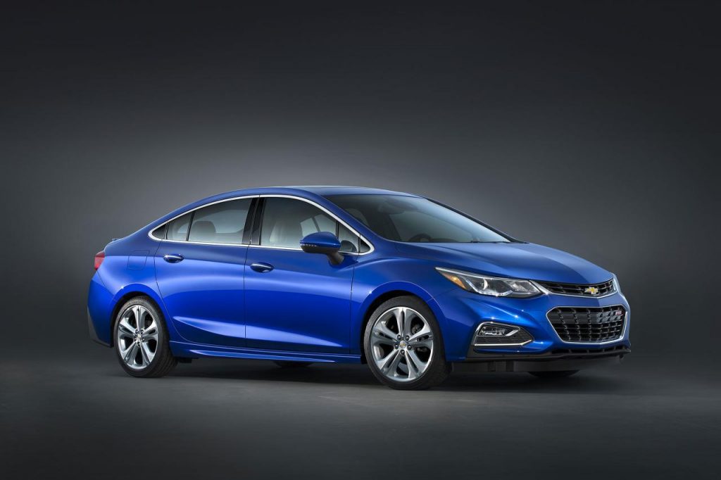 hd-voici_la_vraie_nouvelle_chevrolet_cruze_1-9