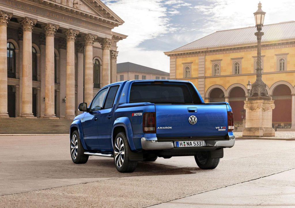 hd-volkswagen_amarok_maintenant_sur_6_cylindres_en_europe_1-2