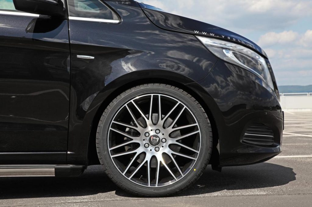 hd-vth_et_le_mercedes_classe_v_1-5