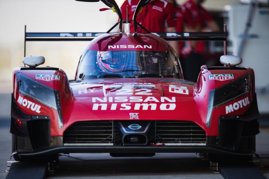 hd-wec_2016_nissan_persiste_avec_son_concept_traction_gt_r_lm_nismo_1-1