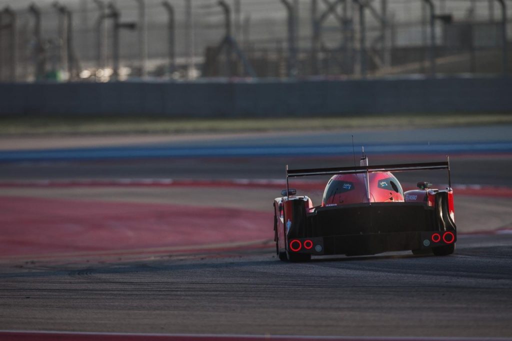 hd-wec_2016_nissan_persiste_avec_son_concept_traction_gt_r_lm_nismo_1