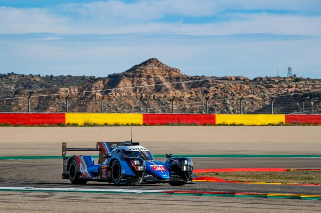 hd-wec_voil_l_alpine_a480_et_son_quipage_au_complet_1-4