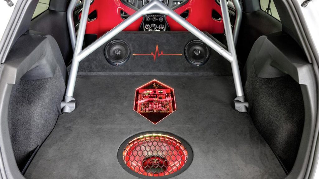 hd-wrthersee_2016_volkswagen_golf_gti_heartbeat_1