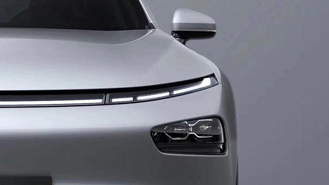 hd-xiaopeng_prsentera_sa_berline_lectrique_au_salon_de_shanghai_1-1