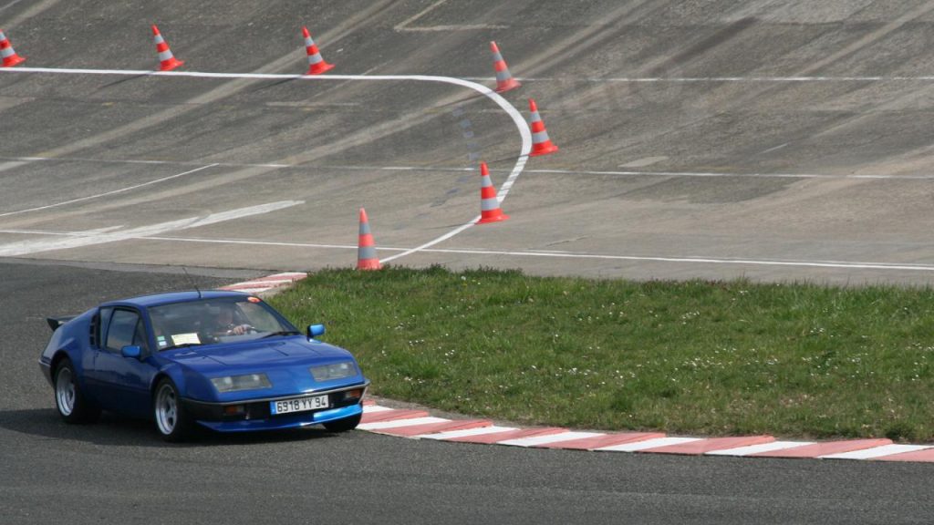 hd-youngtimers_festival_2019_odeur_d_essence_et_plaisir_dcomplex_1-20