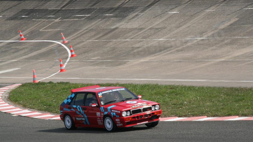 hd-youngtimers_festival_2019_odeur_d_essence_et_plaisir_dcomplex_1-24