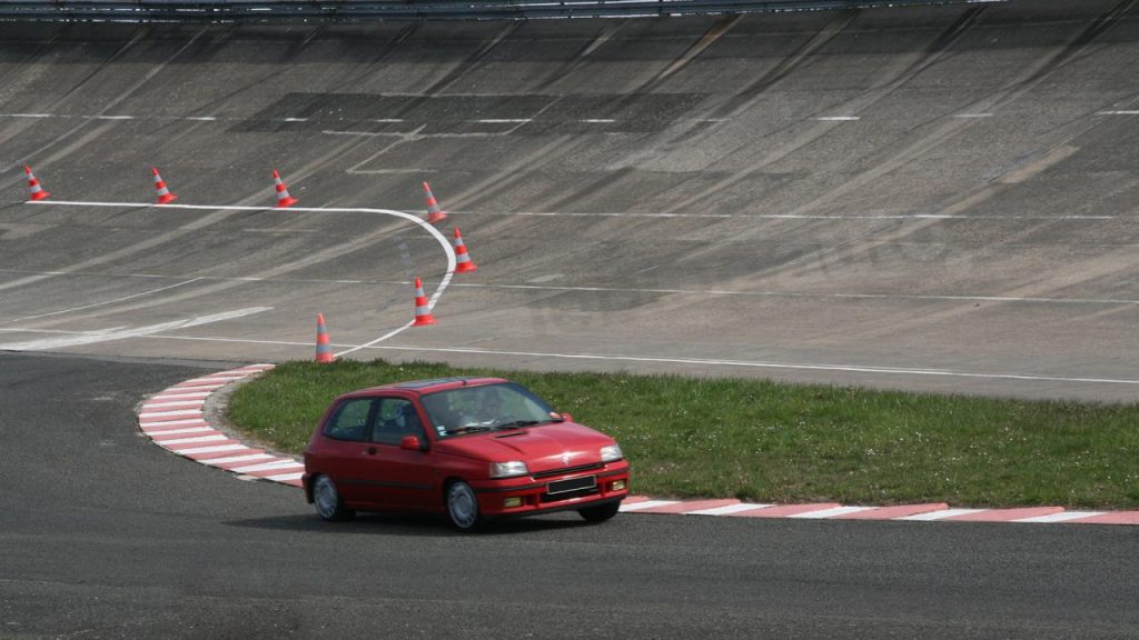 hd-youngtimers_festival_2019_odeur_d_essence_et_plaisir_dcomplex_1-29