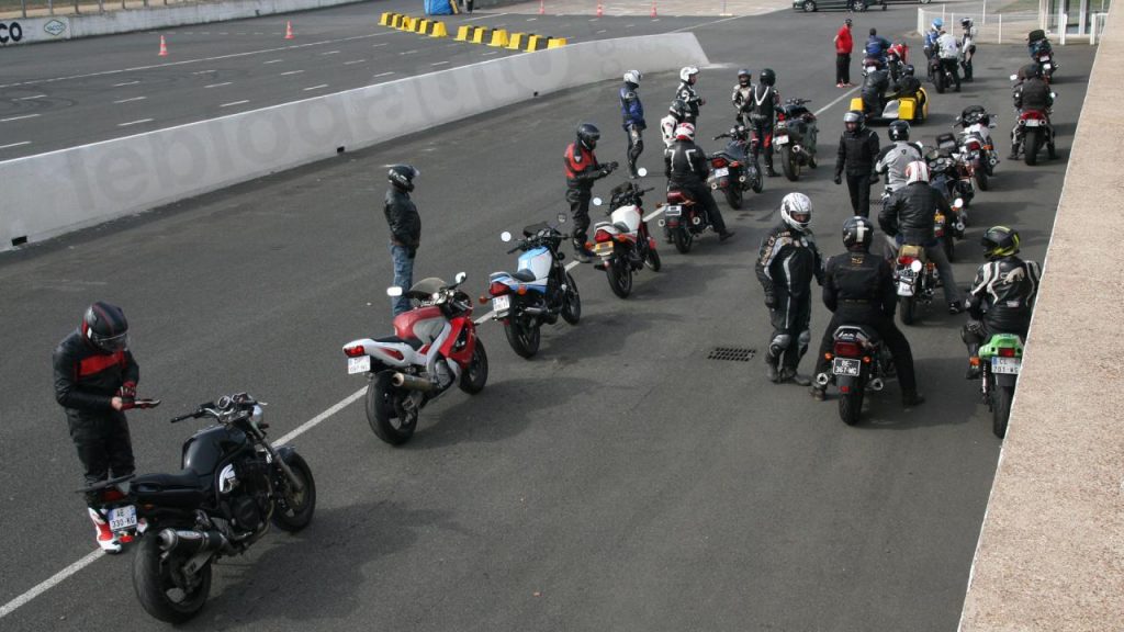 hd-youngtimers_festival_2019_odeur_d_essence_et_plaisir_dcomplex_1-35