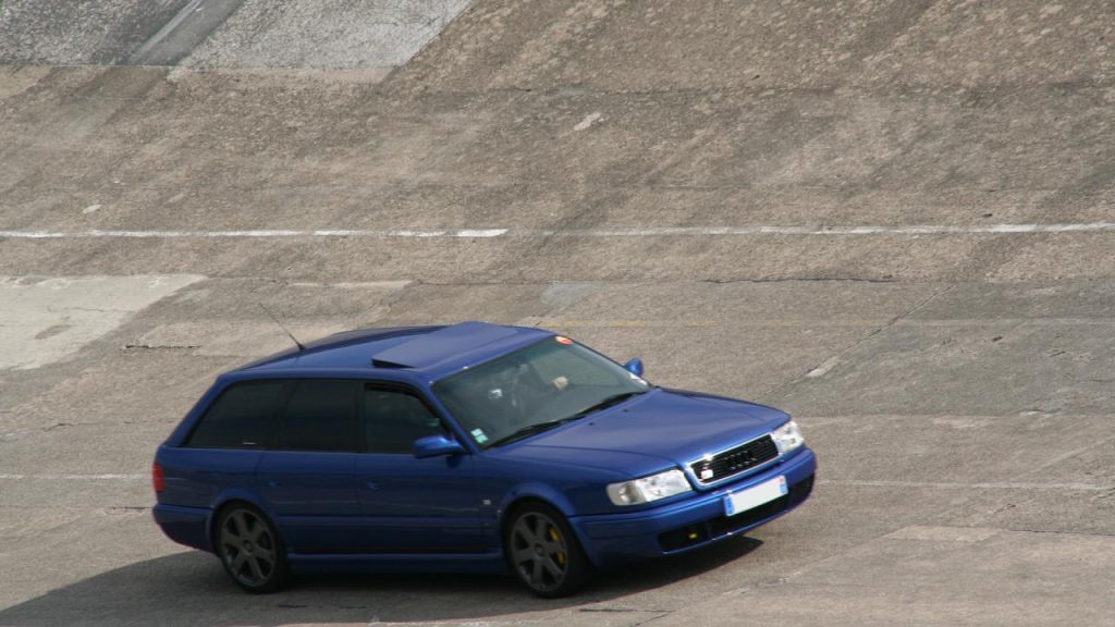 hd-youngtimers_festival_2019_odeur_d_essence_et_plaisir_dcomplex_1-4