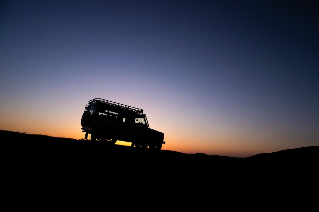 hd-land-rover-classic-defender-works-v8-trophy-11