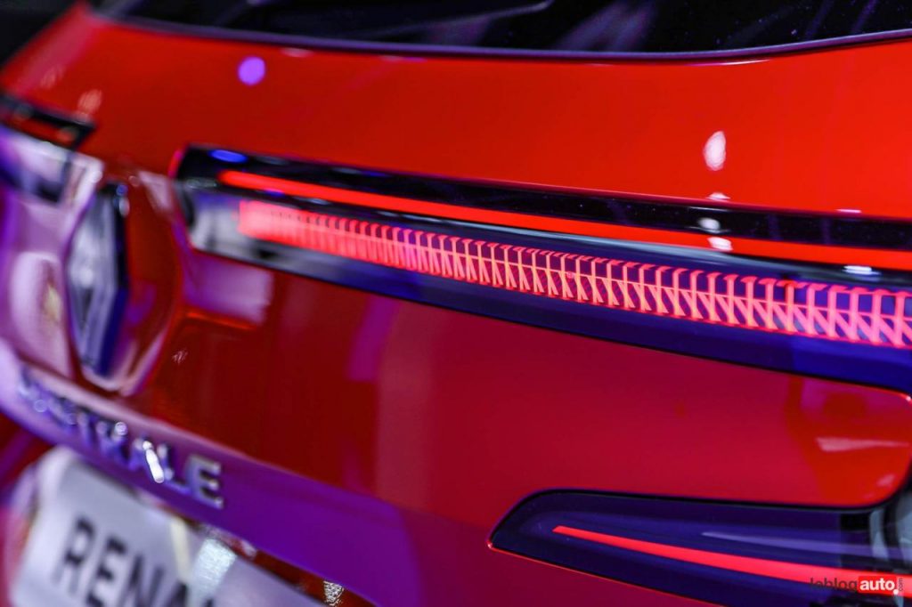 hd-mondial-de-paris-2022-renault-austral-12