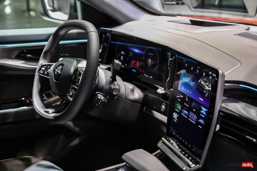 hd-mondial-de-paris-2022-renault-austral-24