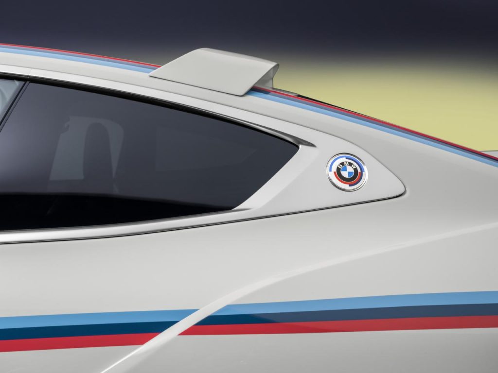 hd-bmw-3-0-csl-2022-18