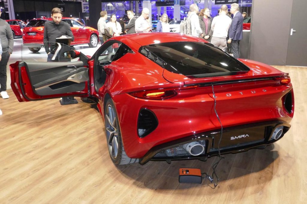 hd-salon-de-zurich-2022-lotus-eletre-et-emira-10