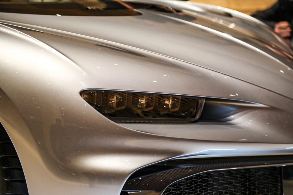 hd-bugatti-chiron-profilee