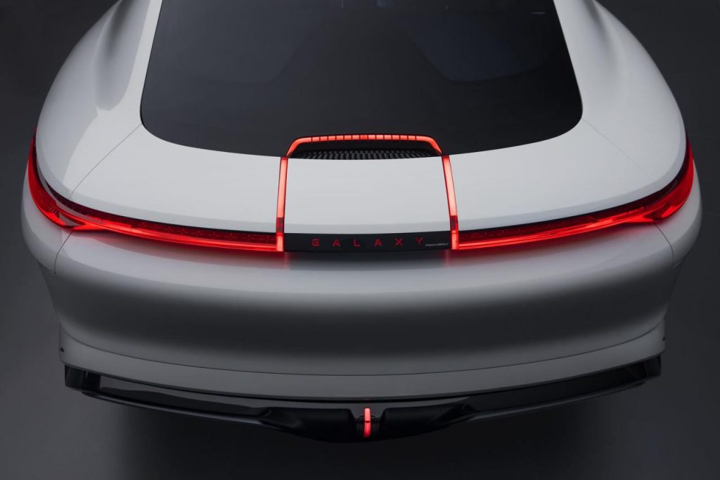 hd-geely-galaxy-l7-2023-9