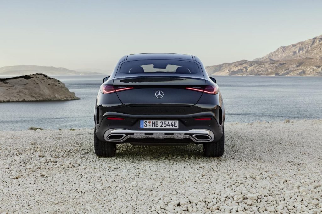 hd-mercedes-glc-coupe-2023-2
