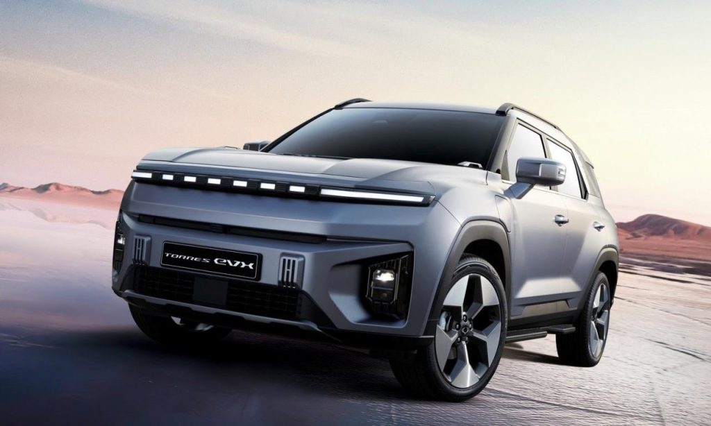 hd-ssangyong-motor-torres-evx