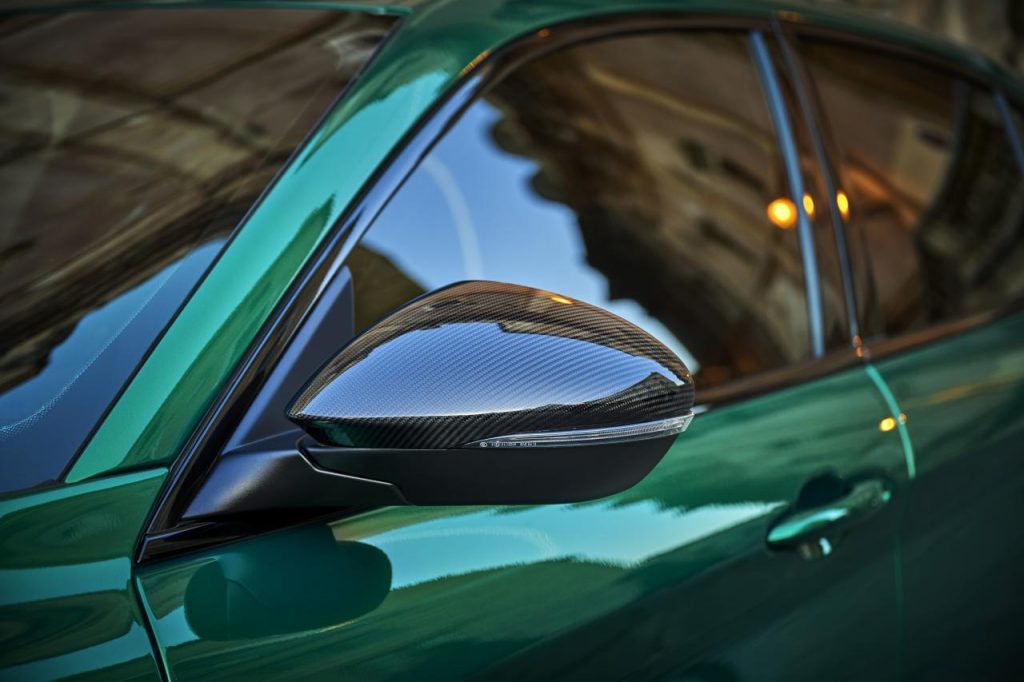 hd-alfa-romeo-giulia-et-stelvio-qv-2023-2