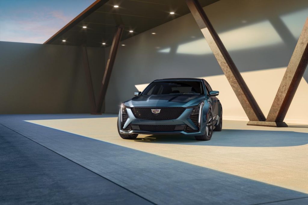 hd-cadillac-ct5-2023-restylee-1