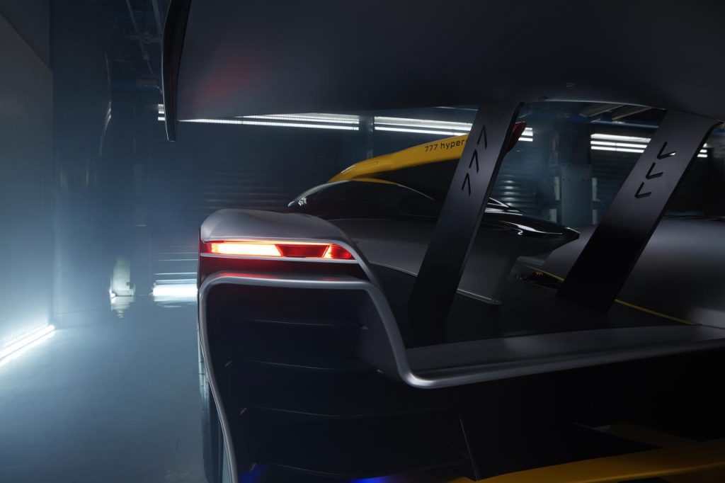 hd-777-hypercar-10